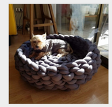 Hand-woven kennel pet bed